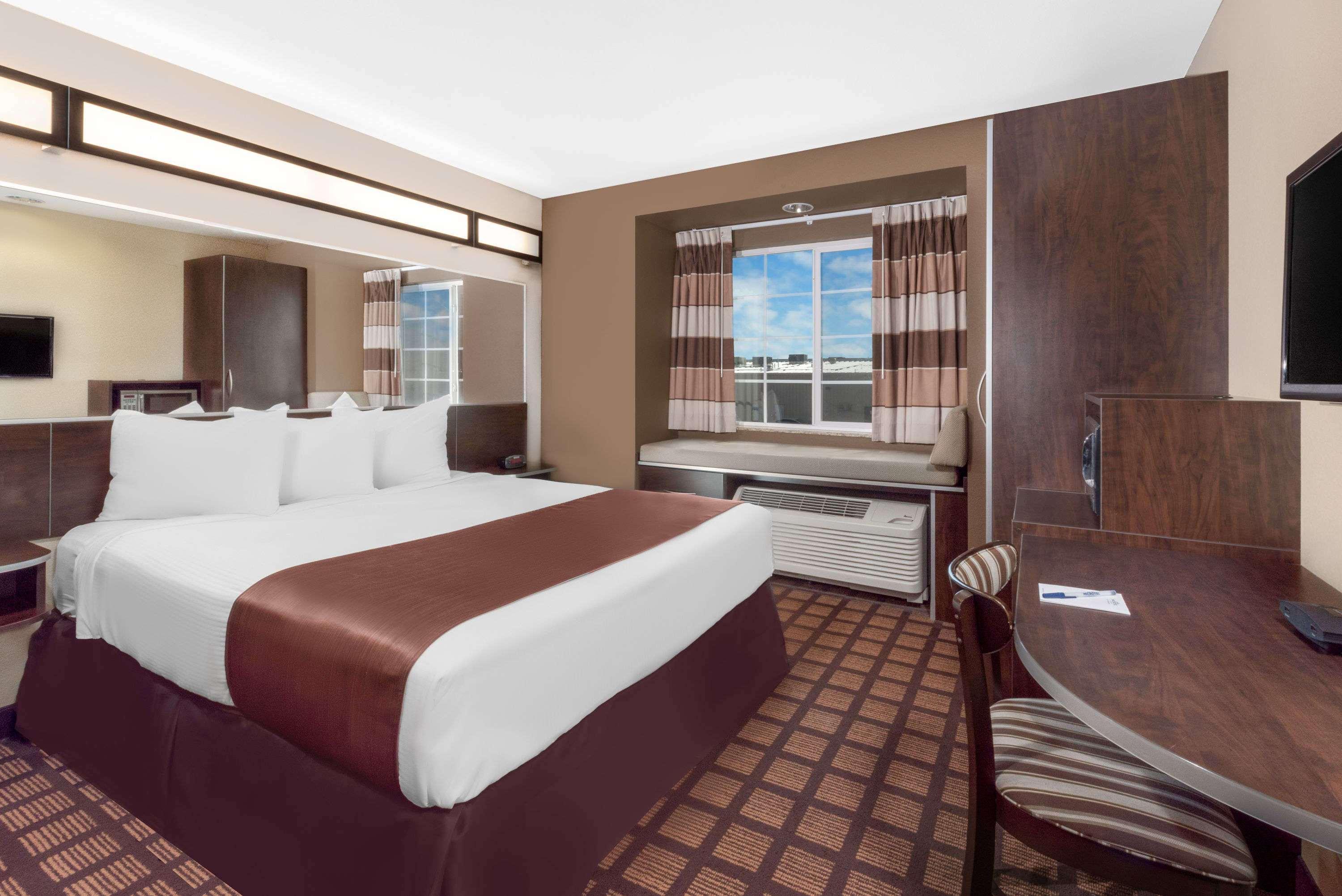 Microtel Inn & Suites By Wyndham Μίντλαντ Εξωτερικό φωτογραφία