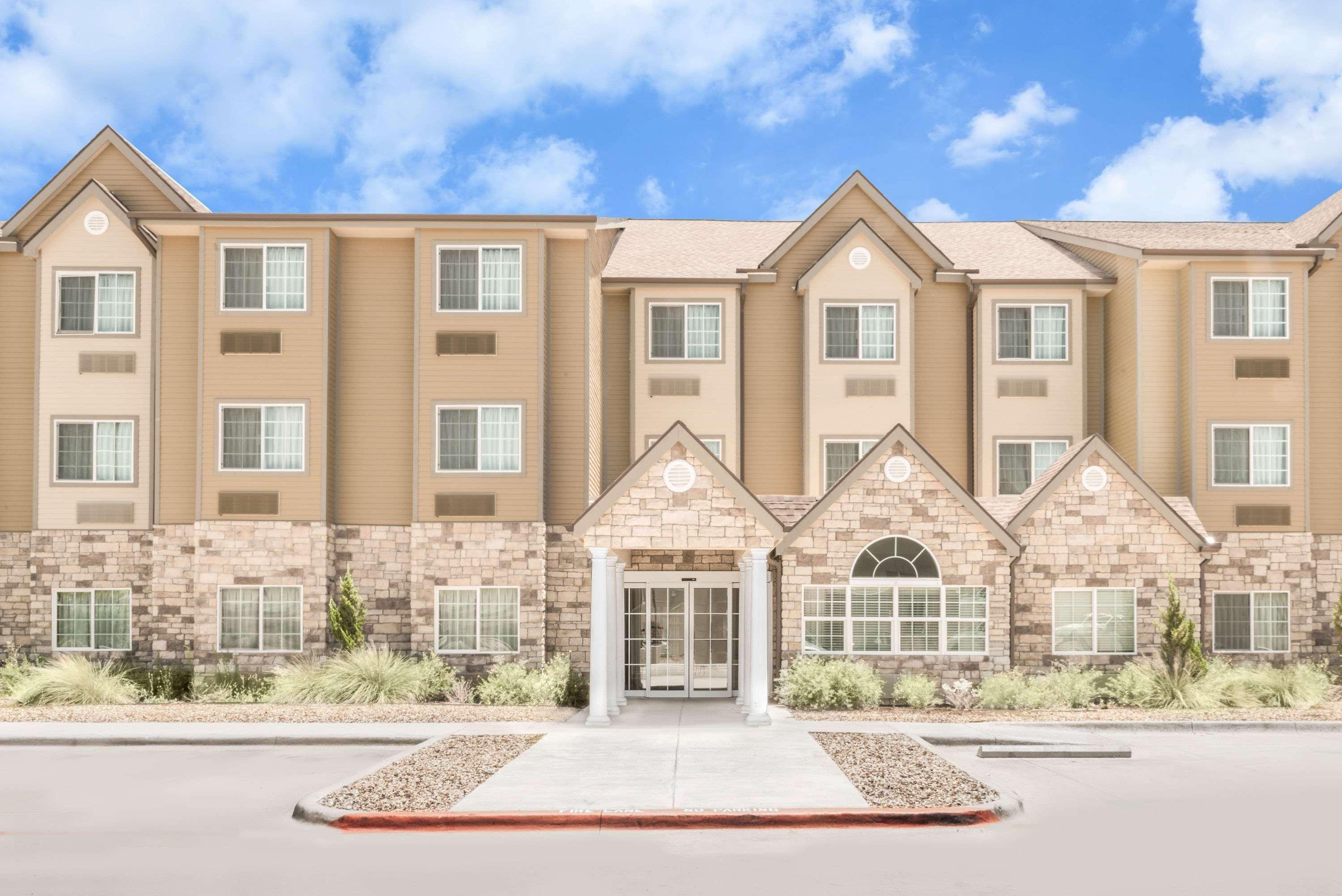 Microtel Inn & Suites By Wyndham Μίντλαντ Εξωτερικό φωτογραφία