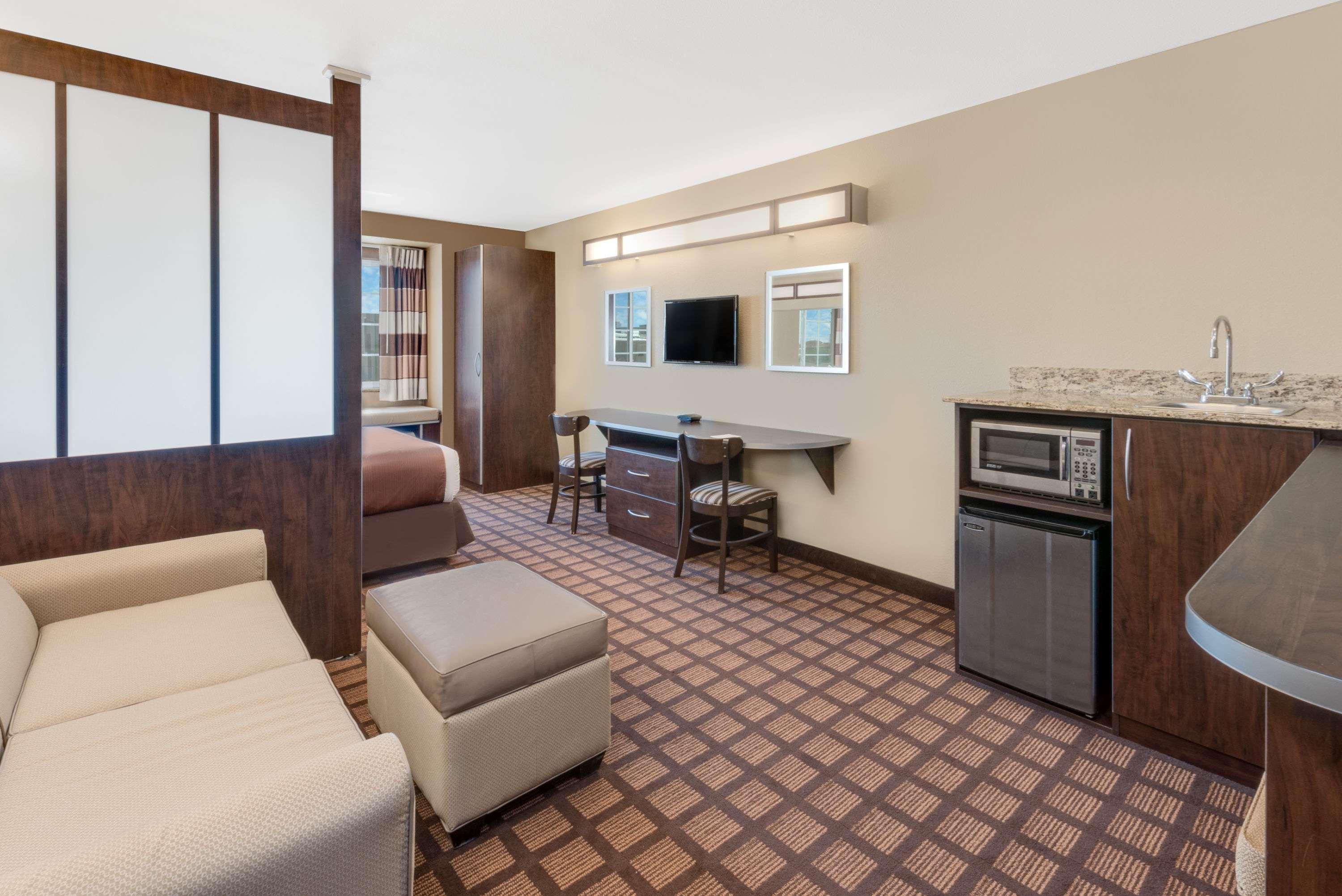 Microtel Inn & Suites By Wyndham Μίντλαντ Εξωτερικό φωτογραφία