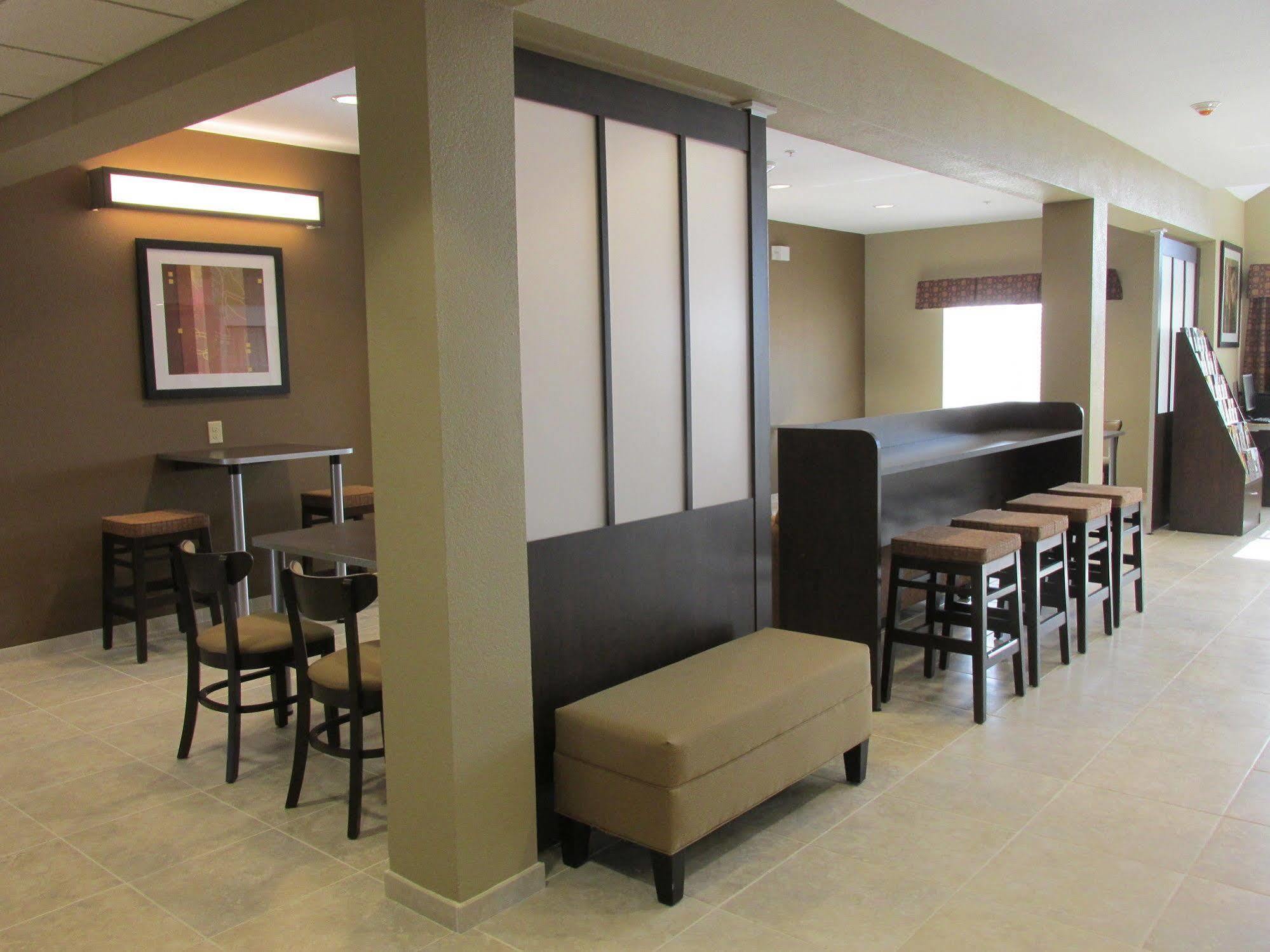 Microtel Inn & Suites By Wyndham Μίντλαντ Εξωτερικό φωτογραφία